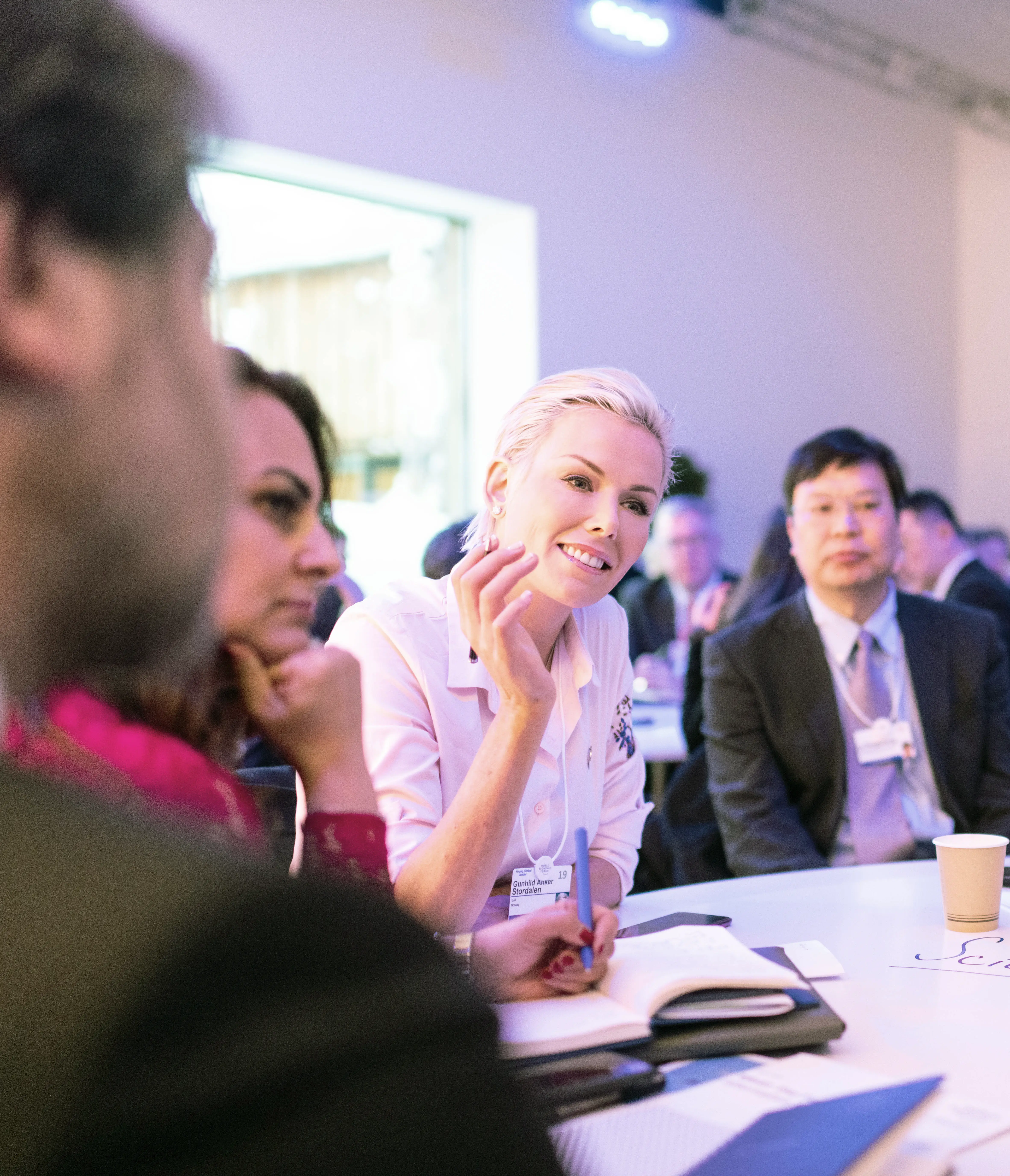 photo d'une discussion professionnelle