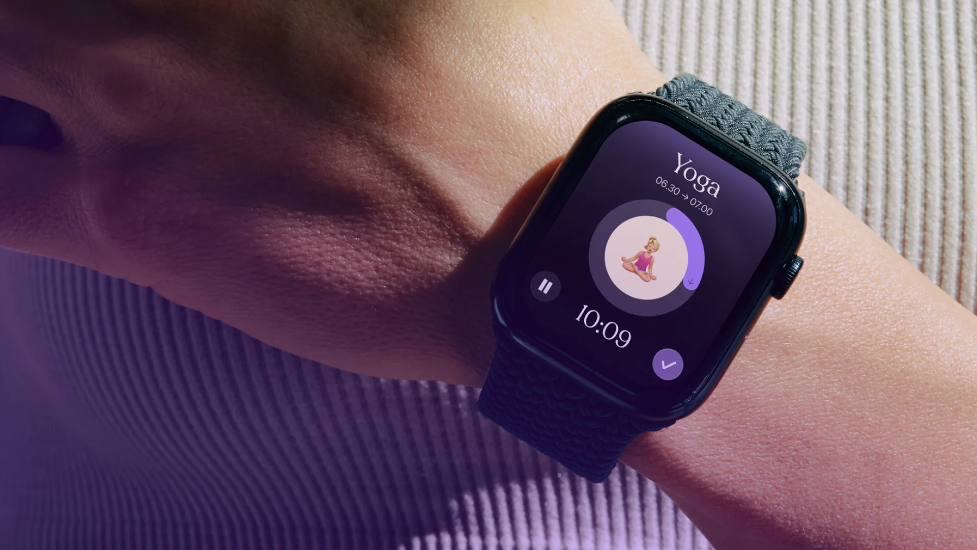Tiimo on Apple Watch showing a visual countdown for a yoga session.