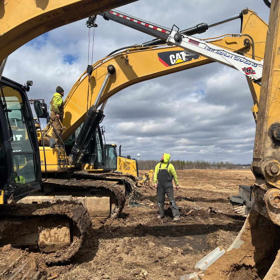 5 Questions to Ask Before Adding More Equipment Trackers to Your Fleet