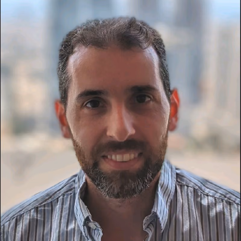Raul Zayat Headshot