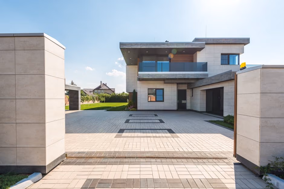 luxury home exterior modern estate