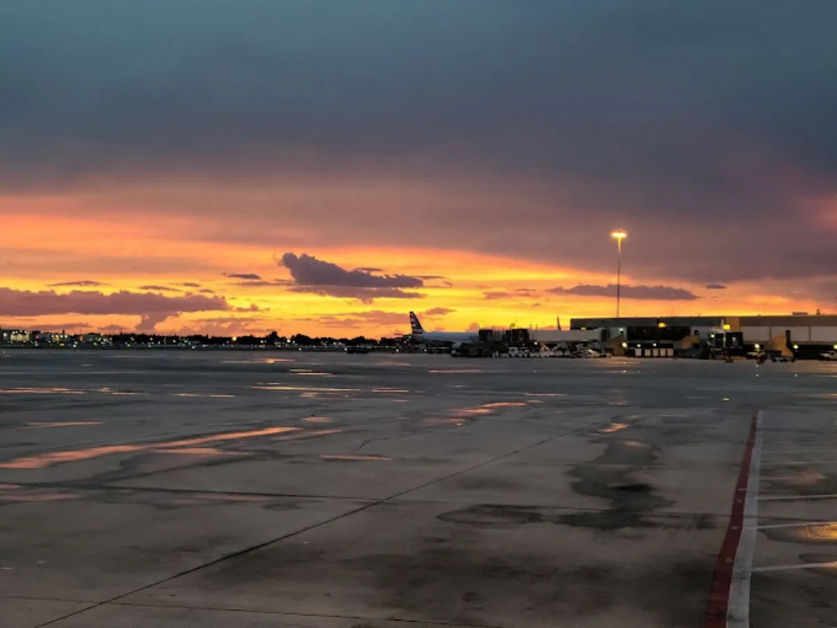 Palm Beach International Airport by Private Jet