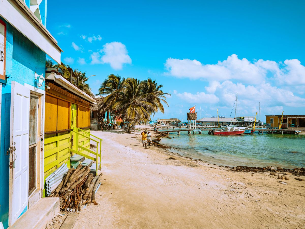 Private Jet Charter to Belize