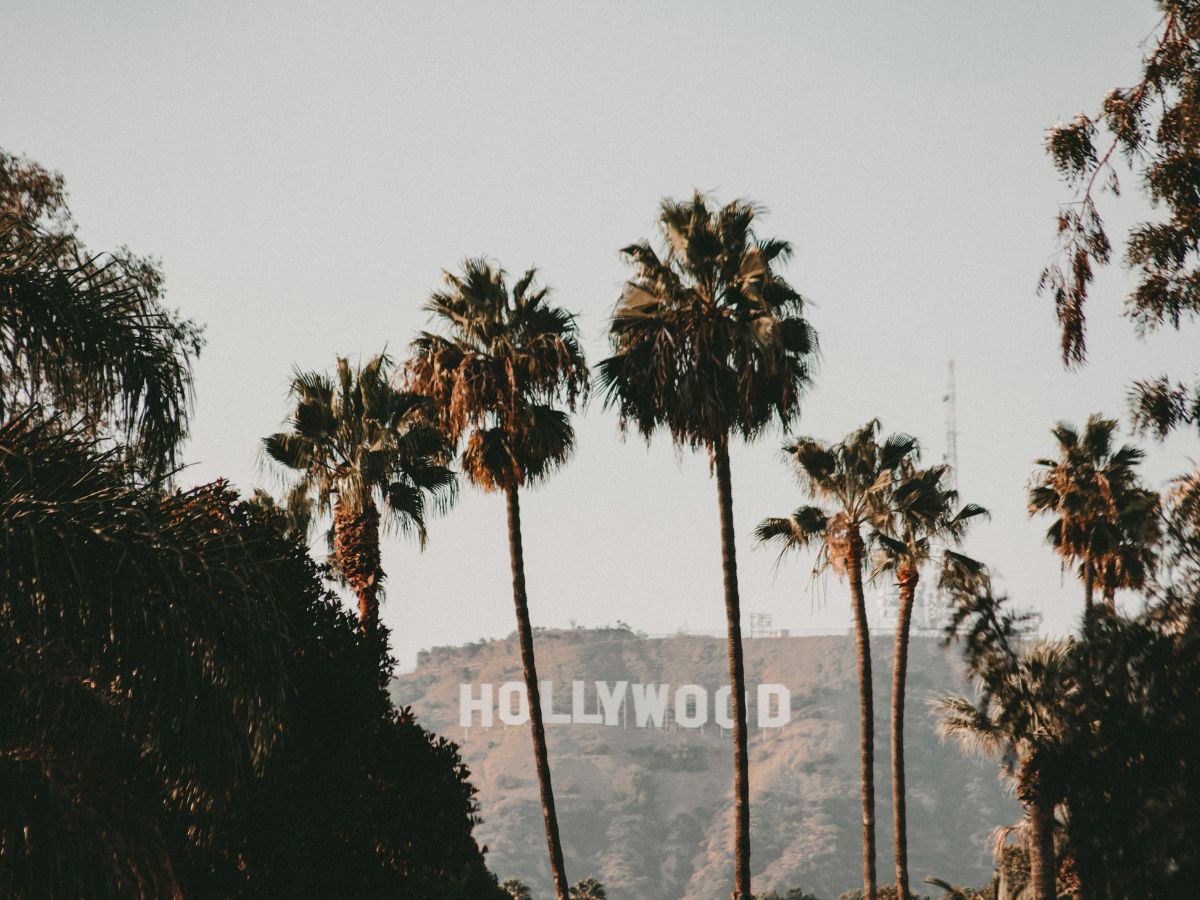 Private Jet from Seattle to Los Angeles