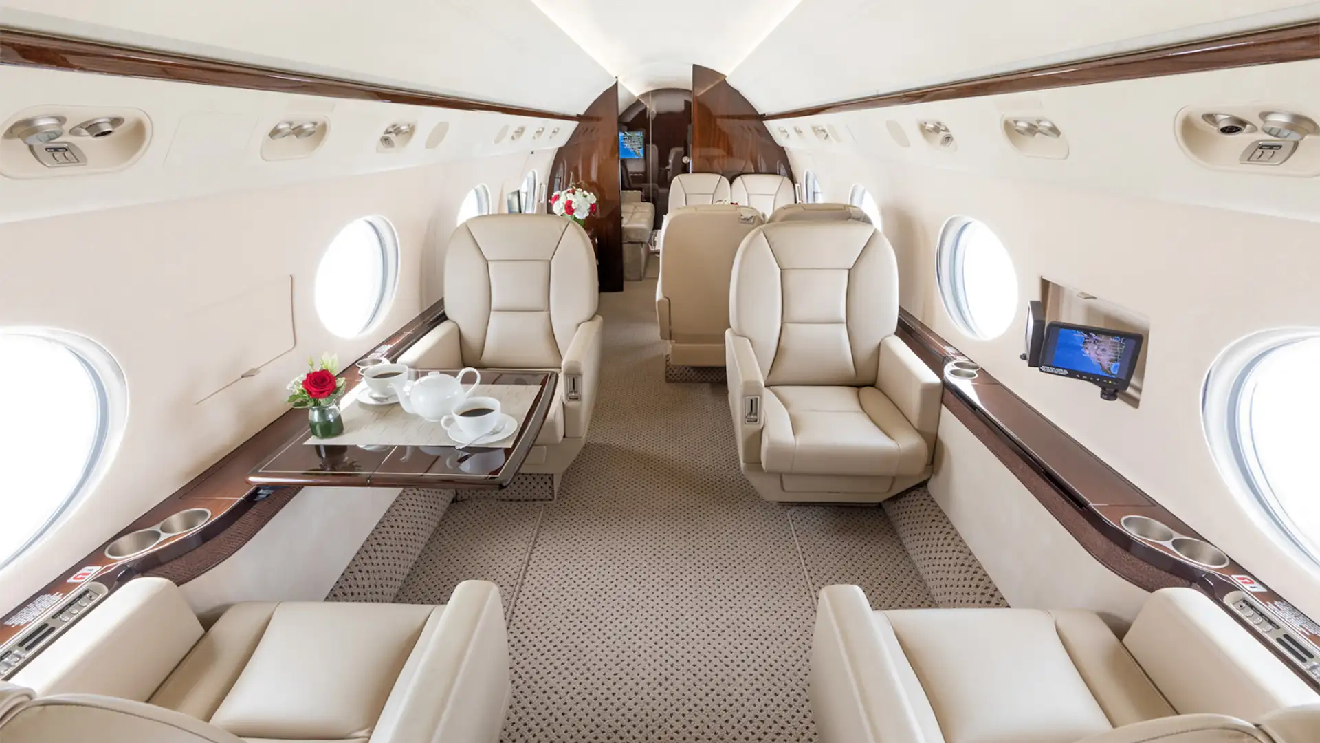 First Dubai Charter Departure Amid Airspace Closures