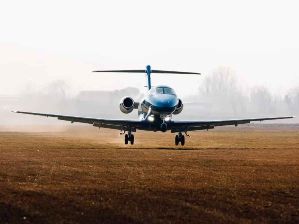 Private Jet Charter vs. Fractional Ownership