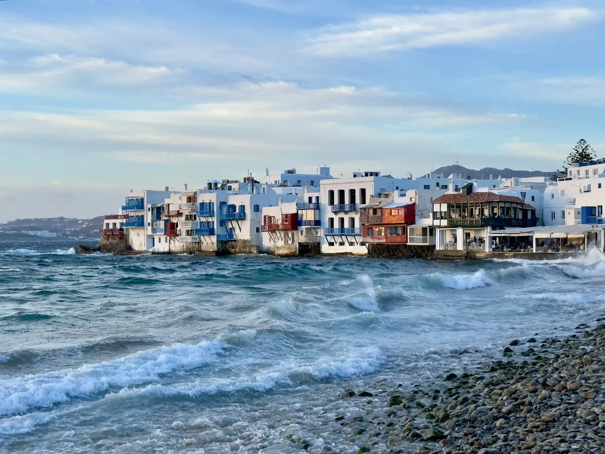 Private Jet From Athens to Mykonos