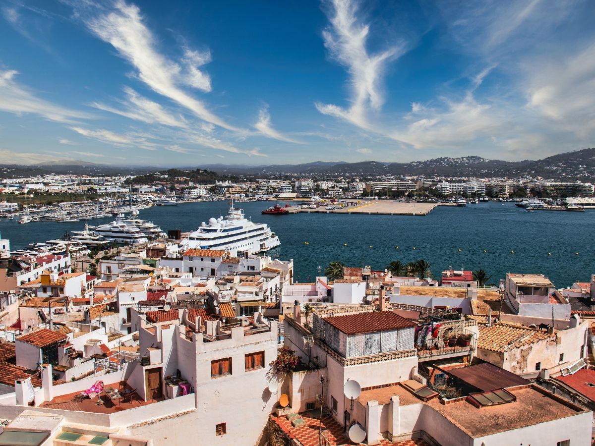 Private Jet Barcelona to Ibiza