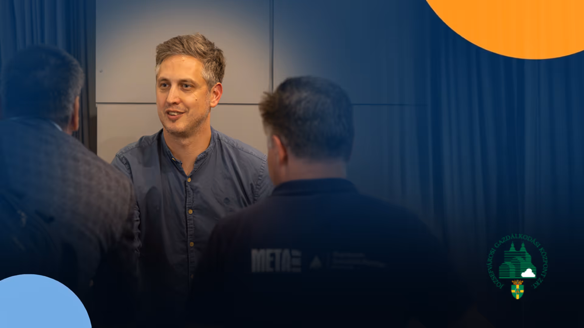 Thumbnail of an intro video for Glass