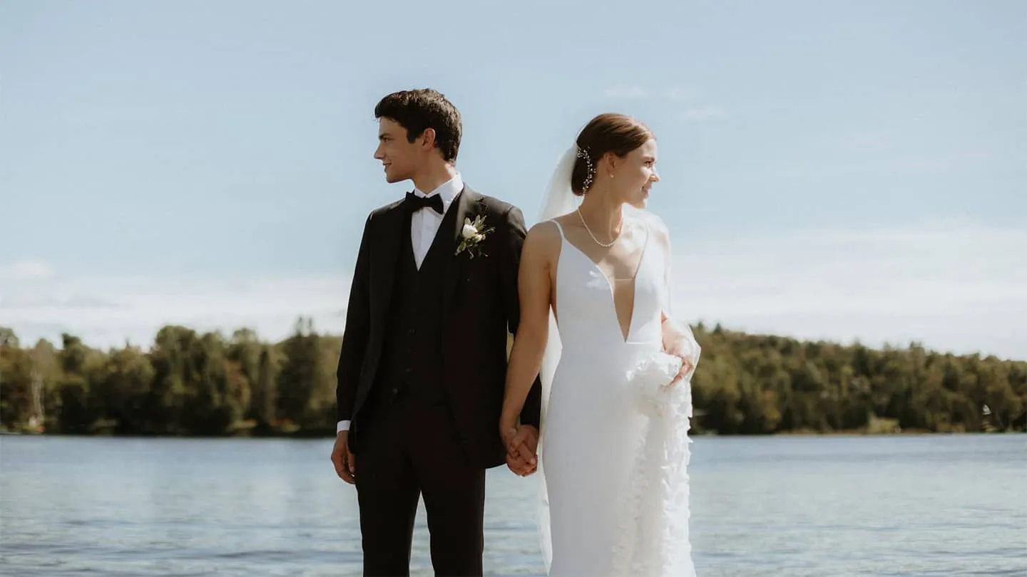 Couple celebrating their wedding in Laurentians, Québec