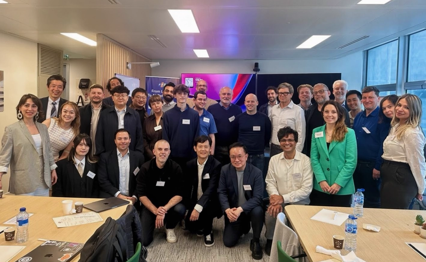 A photo of all attendees to the founding workshop of Project Tapestry.