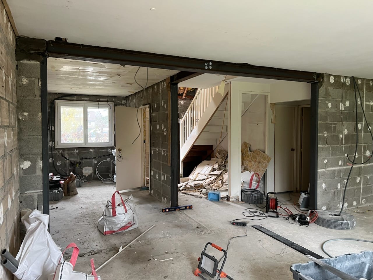 Photo Ouverture Mur Porteur dans une maison