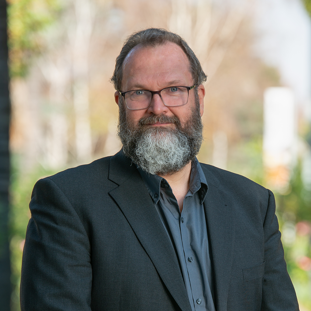 Portrait of Ian Hollman