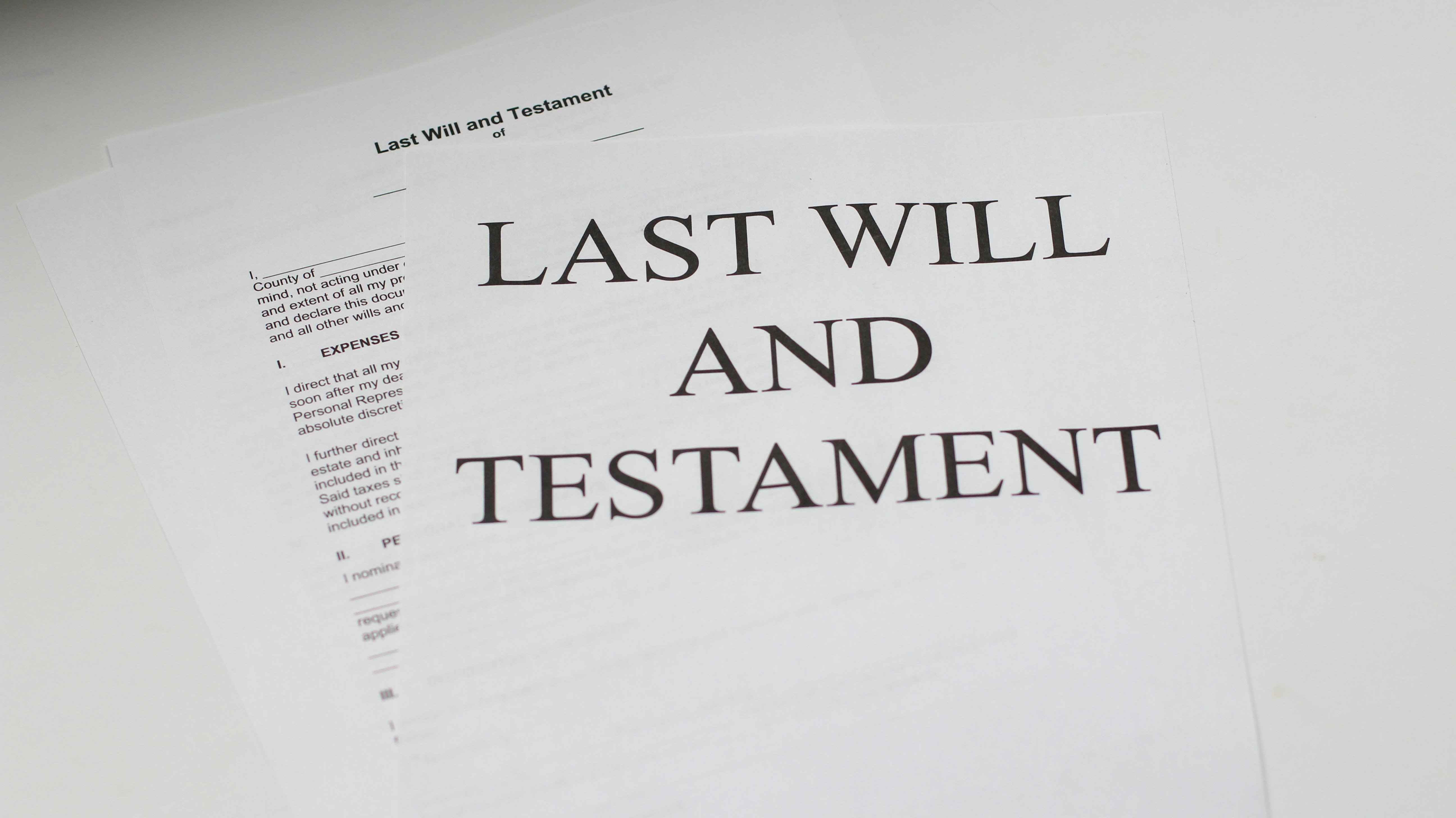 Last Will and Testament documents laid out — challenging a will in Ontario requires legal grounds such as lack of testamentary capacity, undue influence, or improper execution.