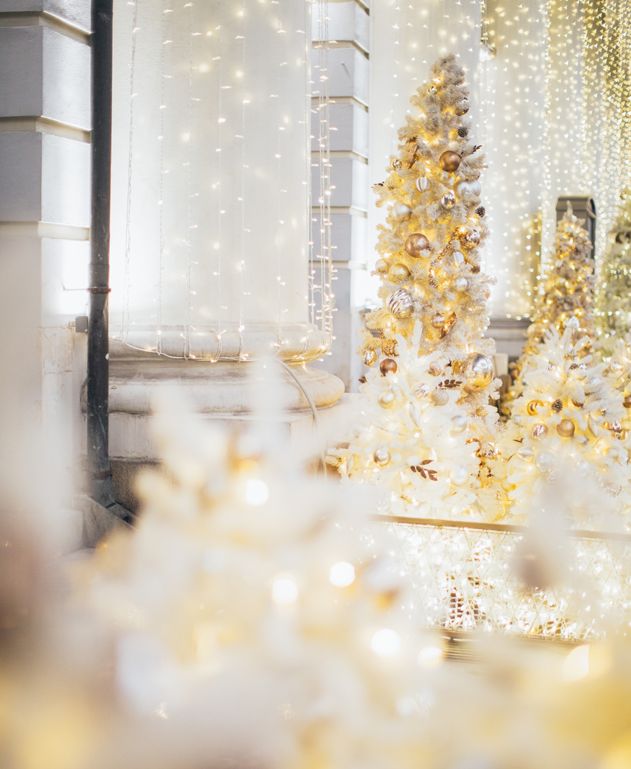 Home Matters - Decorating Safely for the Holidays