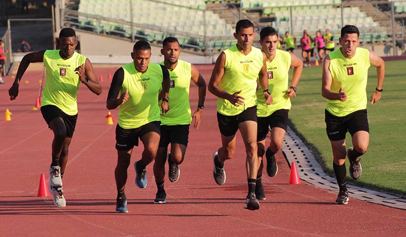MÁS DE 160 ÁRBITROS VENEZOLANOS APROBARON LA PRIMERA PRUEBA FÍSICA DEL 2022