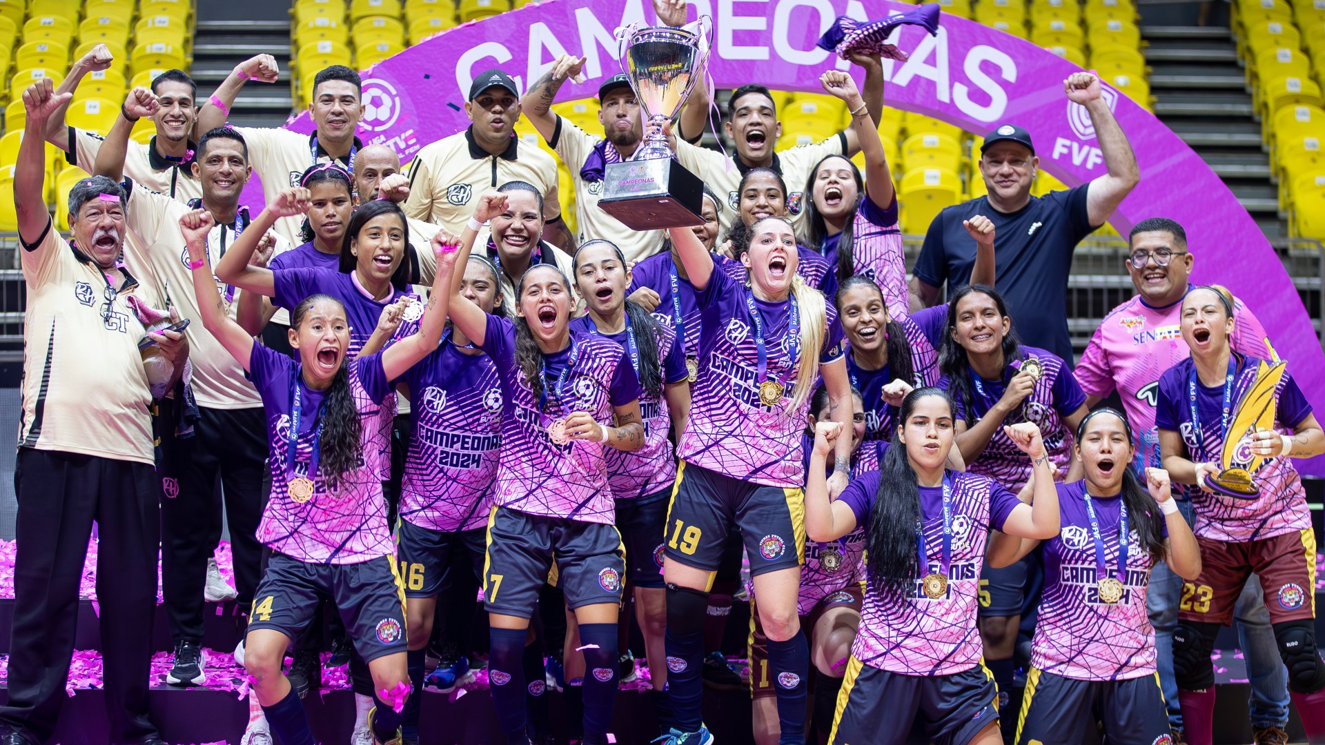 LIGA NACIONAL DE FUTSAL FEMENINA ENTRA EN ACCIÓN