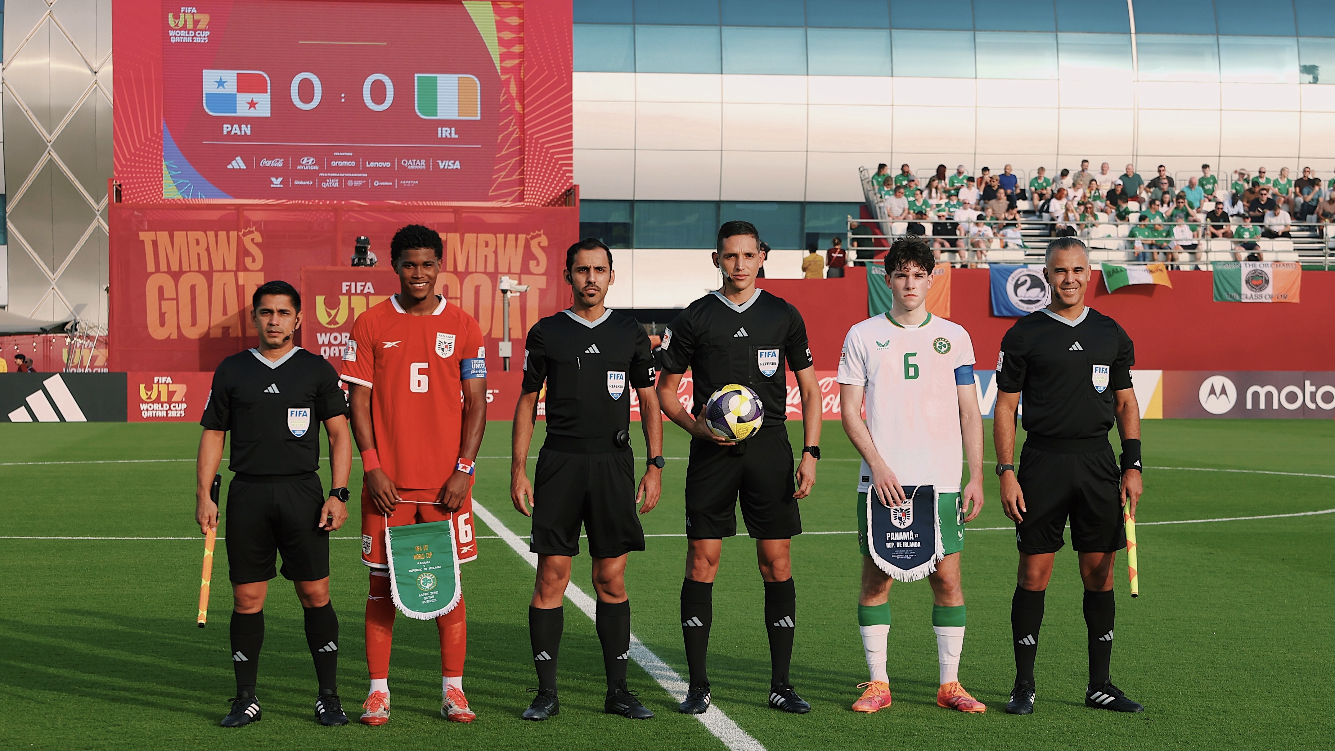 ÁRBITROS VENEZOLANOS DEBUTAN EN EL MUNDIAL SUB-17 CATAR 2025