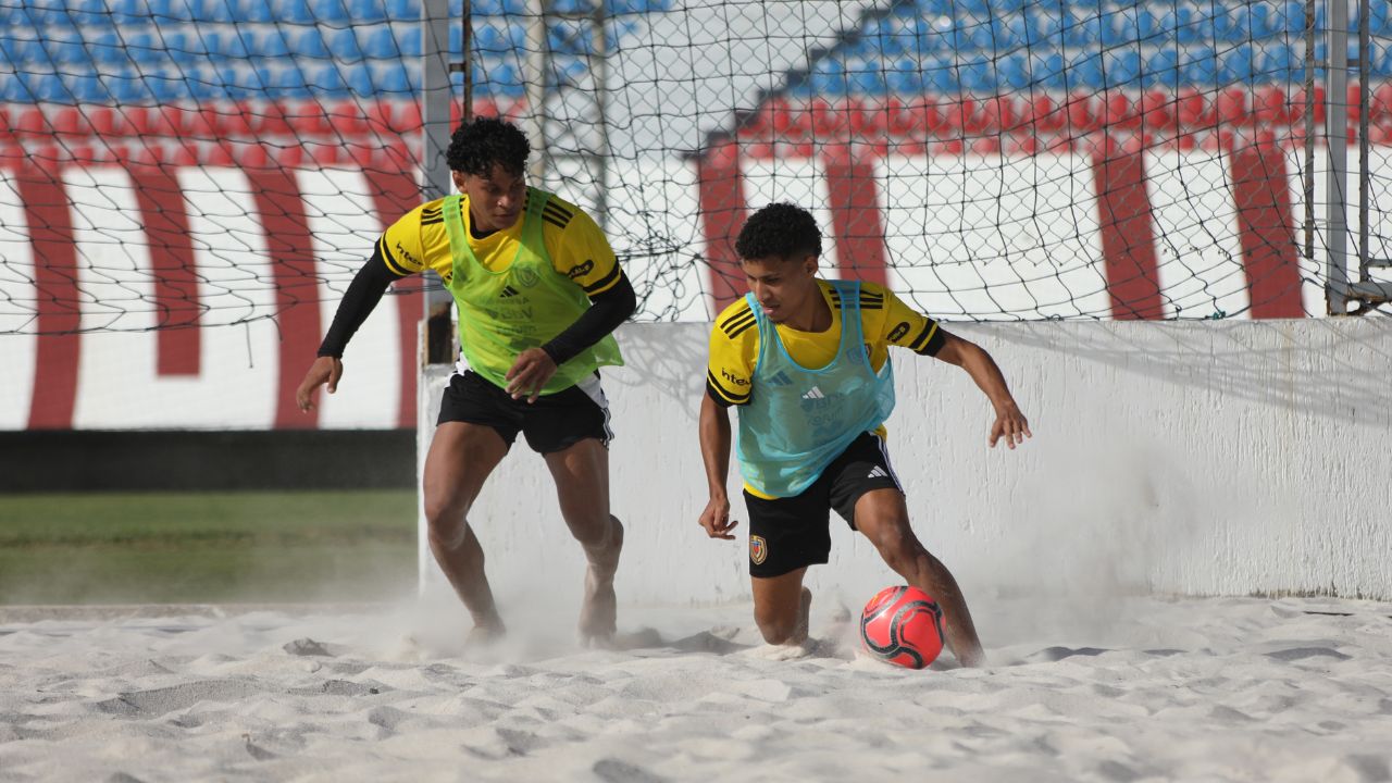 LA VINOTINTO PLAYA SUB20 YA TRABAJA EN EL CNAR