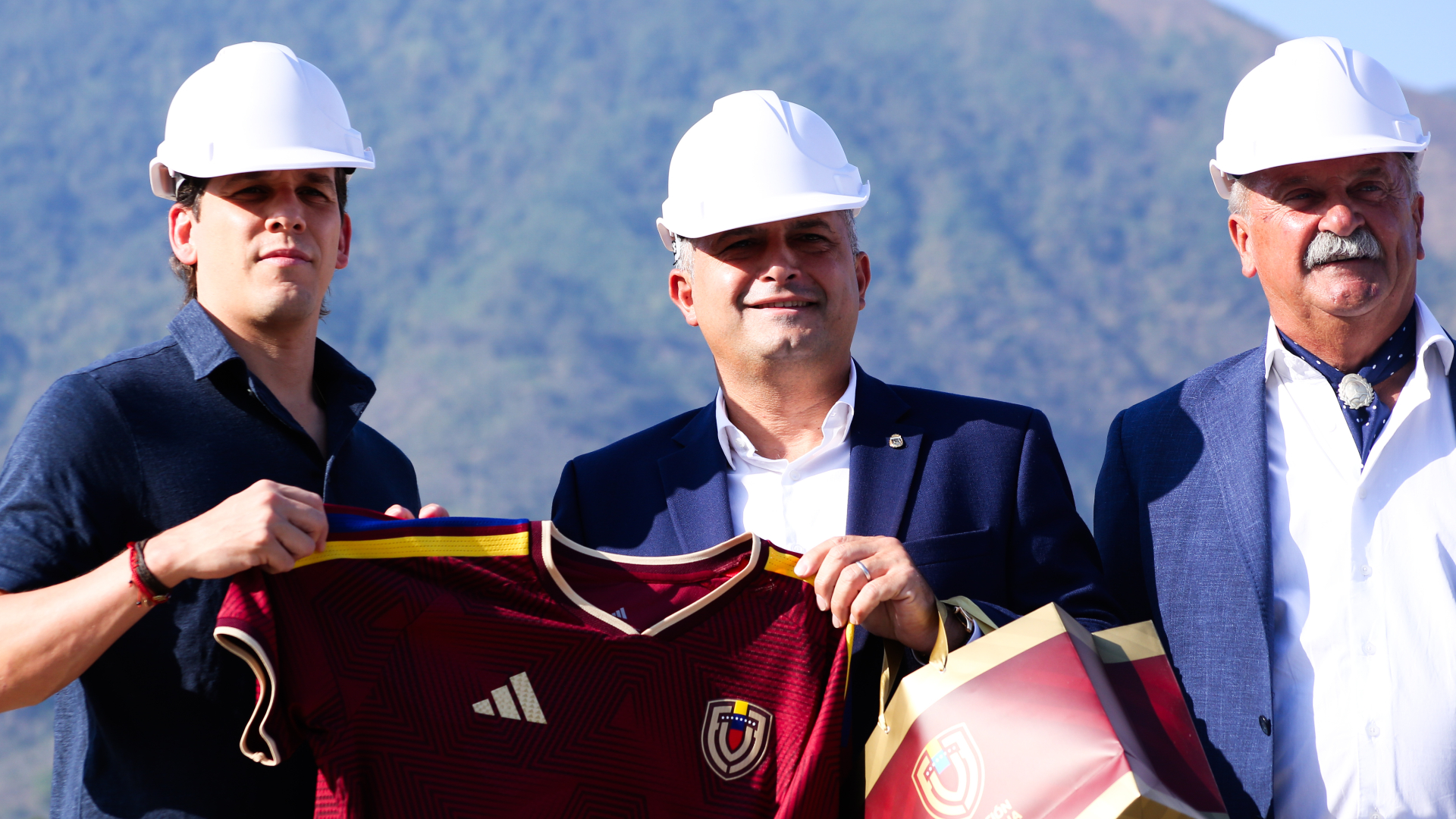 FIFA Y CONMEBOL FINANCIAN PROYECTO DE LA FVF CON LA SUPERVISIÓN TÉCNICA DE LA AFA