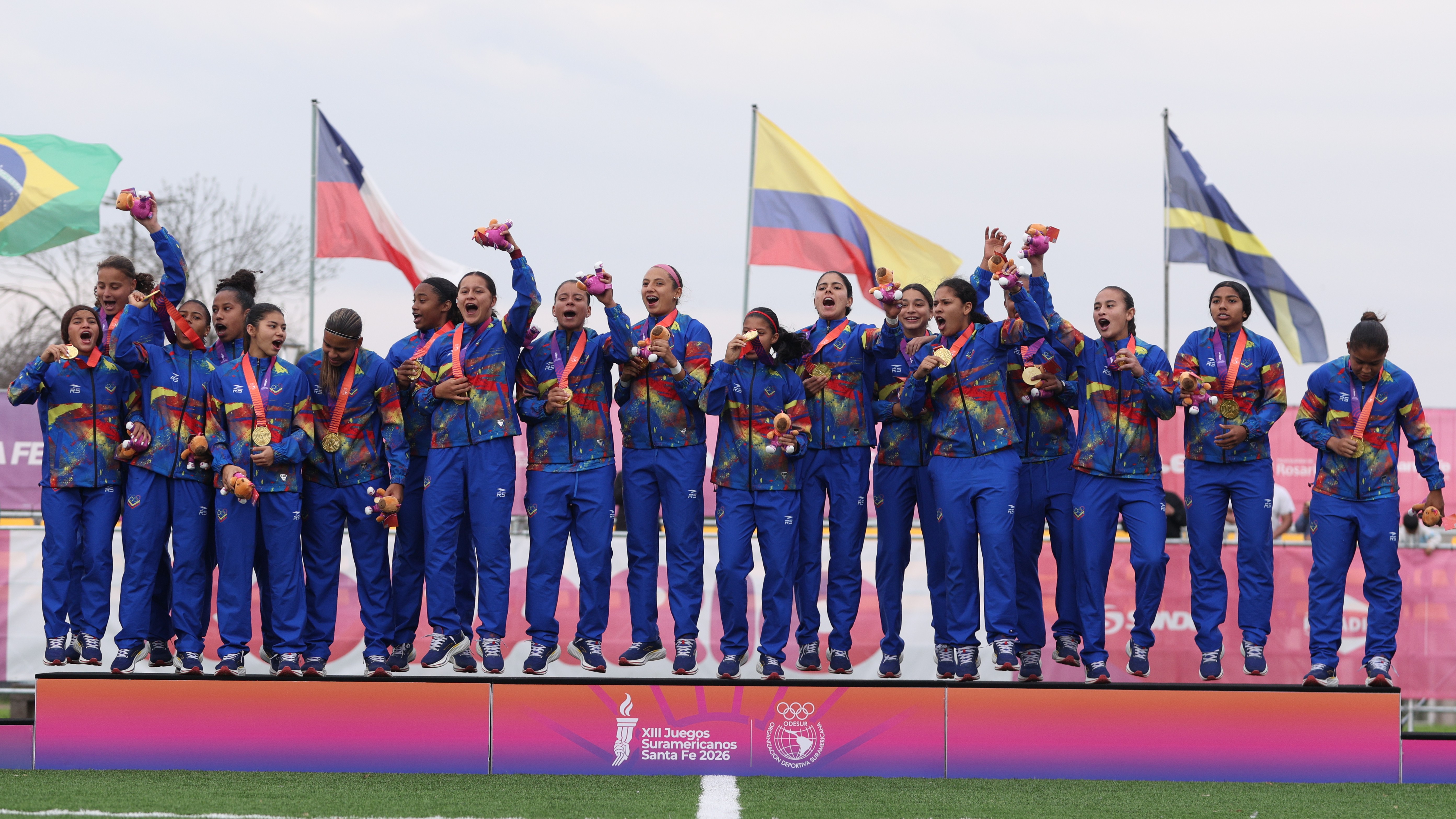 TRES GENERACIONES, TRES PODIOS PARA EL FÚTBOL FEMENINO VENEZOLANO