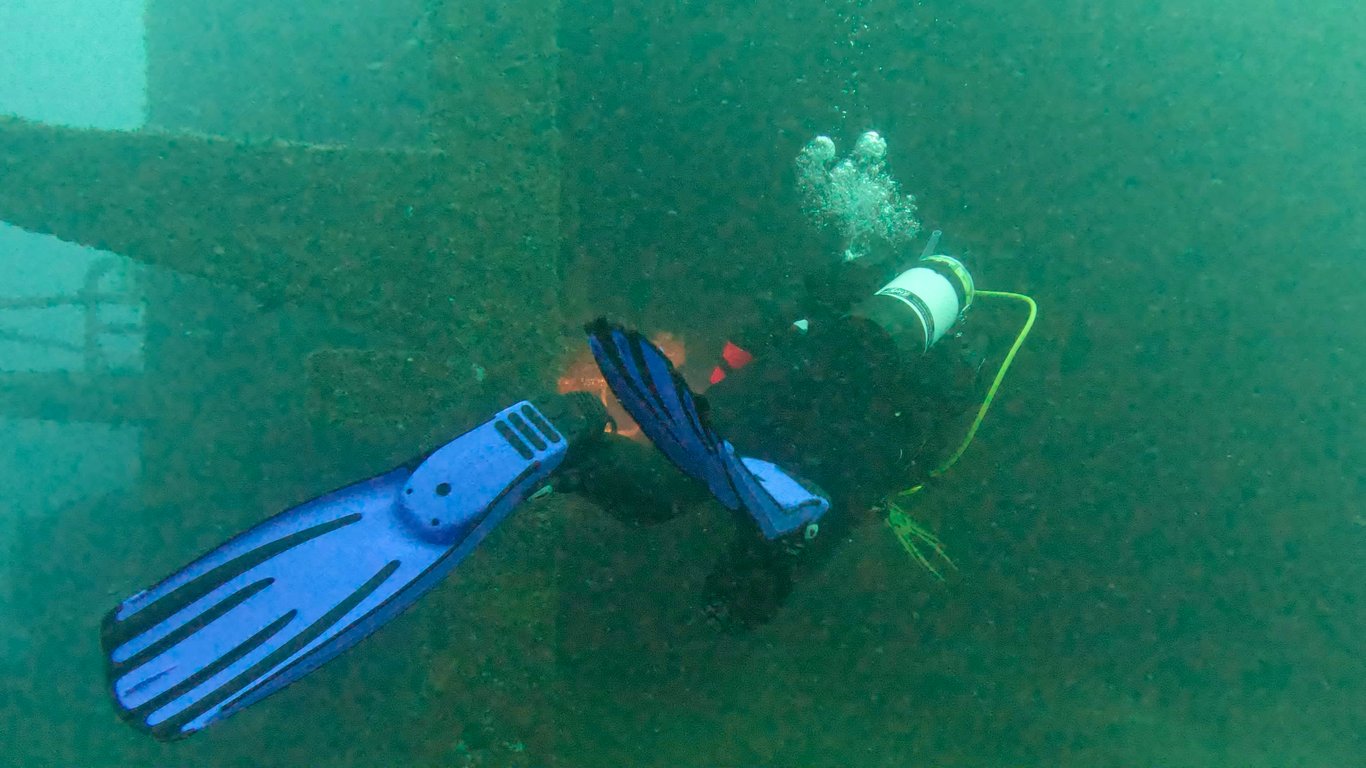 HMNZS Canterbury Wreck