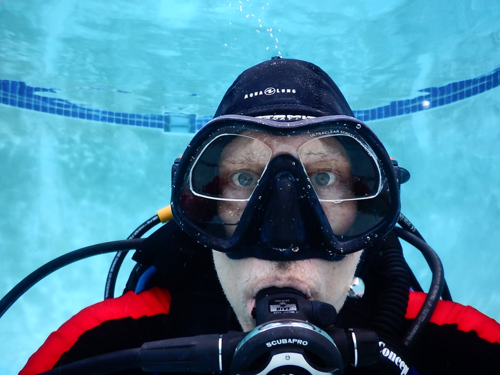 I got wet in my dive shop's pool. Better than nothing!