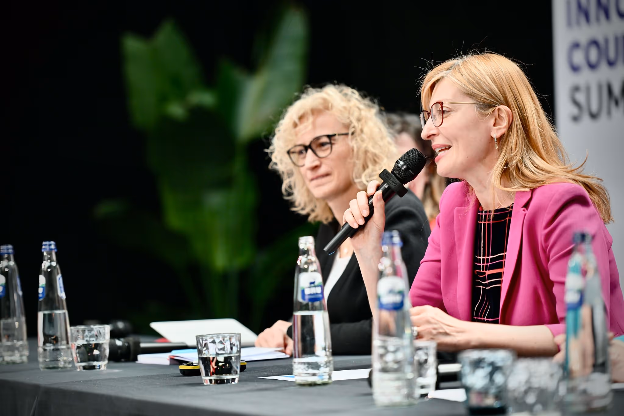 European Women in VC meeting with the Commissioner, Ekaterina Zaharieva during EIC Summit 2025