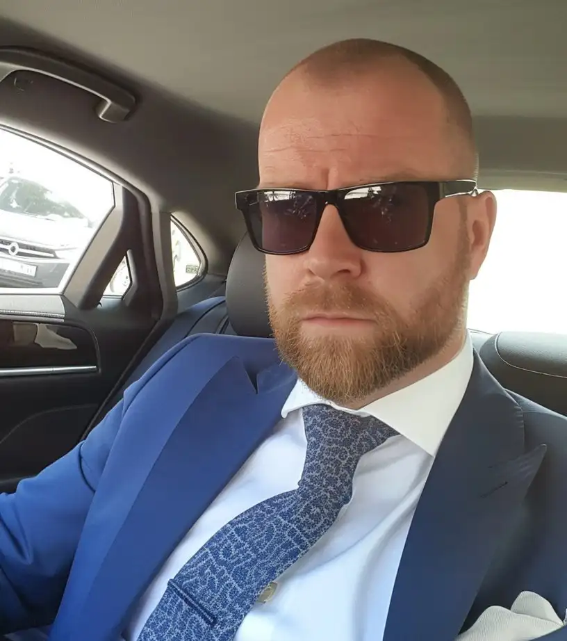 Get Alex Hormozi Mega Prompt For FREE