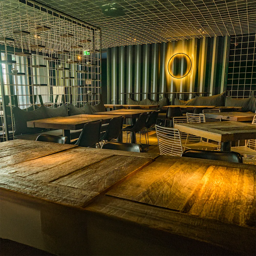 Brauerei Containeranlage, Industrial Interior