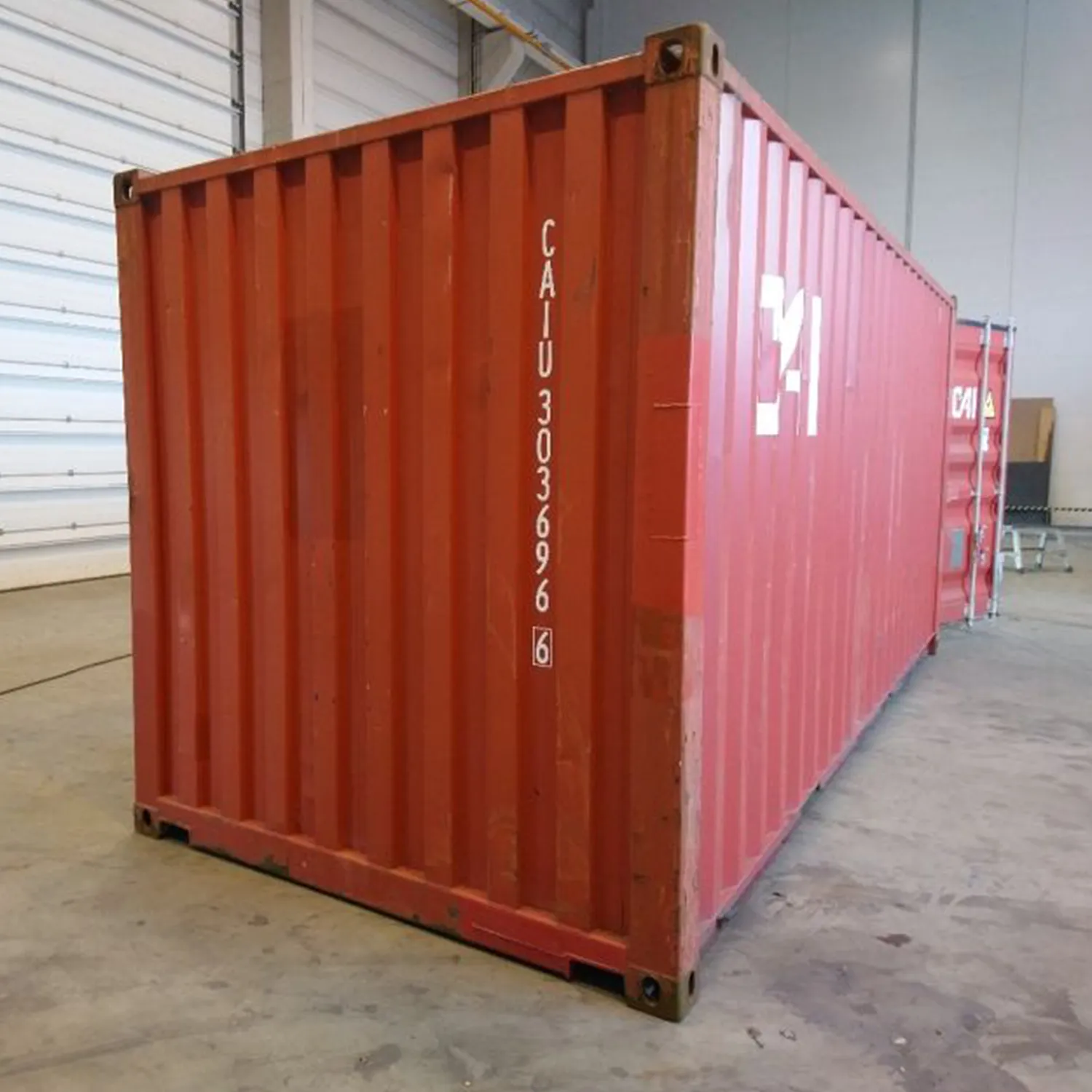 Gebrauchter Container in B Qualität. cargo-worthy, gute, ge­brauch­te Qua­li­tät, CSC-Pla­kette vor­han­den