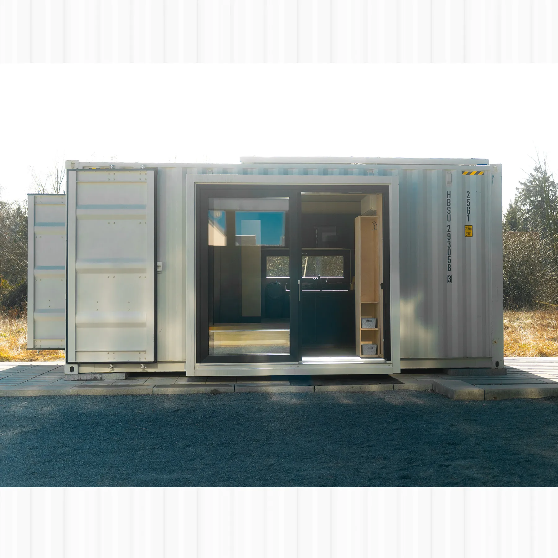 20 Fuß/ 16 m2 Container Tinyhouse von Mein Lagerraum3 mit Solarpanel