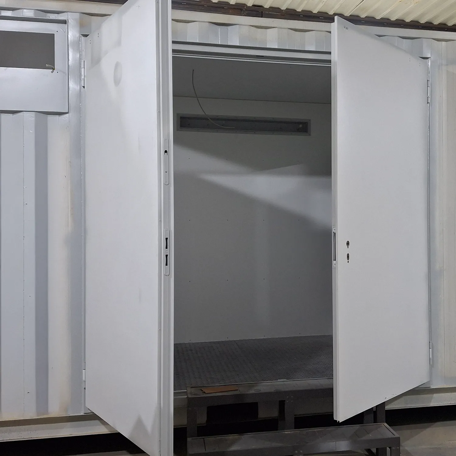 Doppelflügeltür Seite Seecontainer