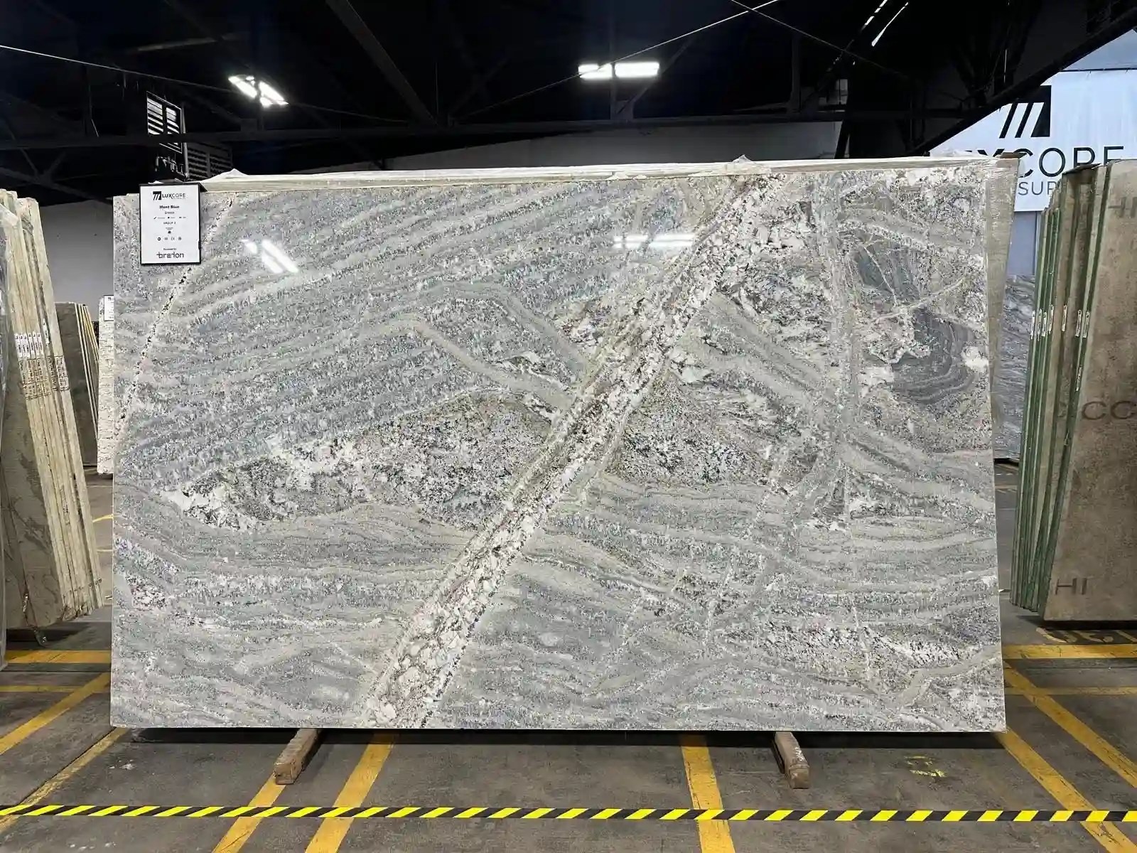 Full quartz slab with detailed movement displayed for fabricators to evaluate pattern and visual consistency