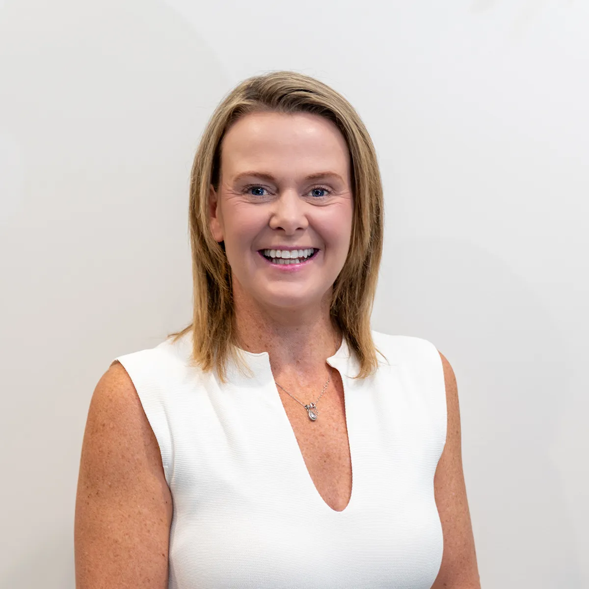  Denise Betsworth