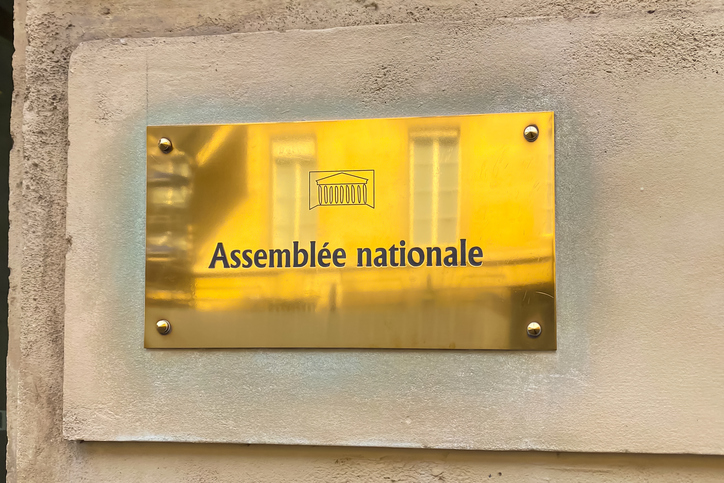 Fin de vie : la proposition de loi créant un droit à l’aide à mourir approuvée pour la troisième fois par l’Assemblée