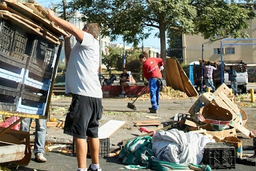 best junk removal answering services