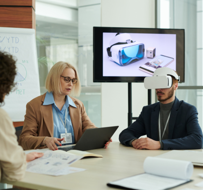 VR & AR Training Experience Design