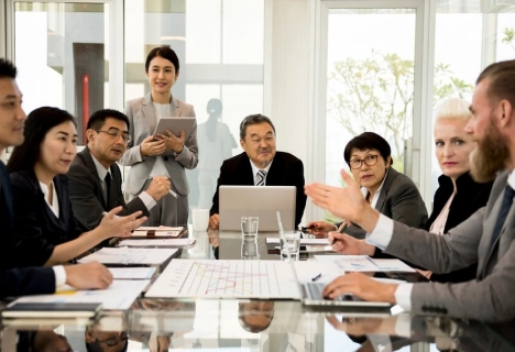 Organizational Design & Operating Model