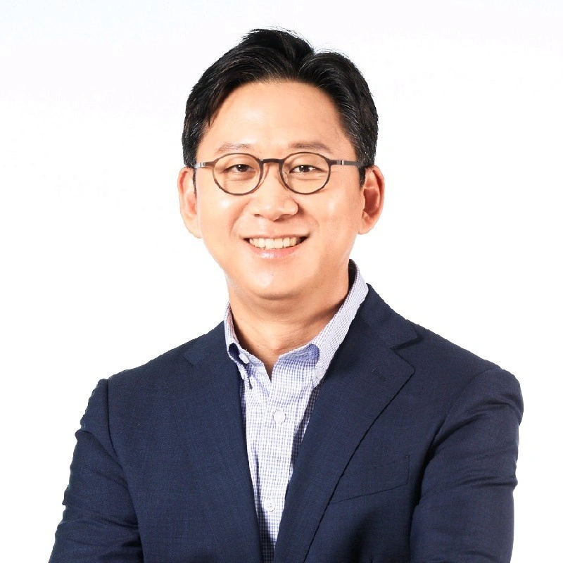 Kyunghoon Bae