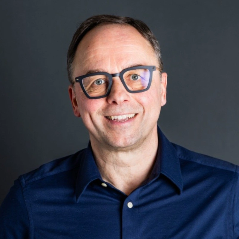 Vince Molinaro