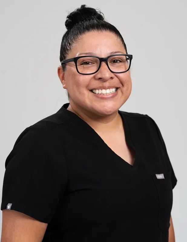 Lizzy Reyes 