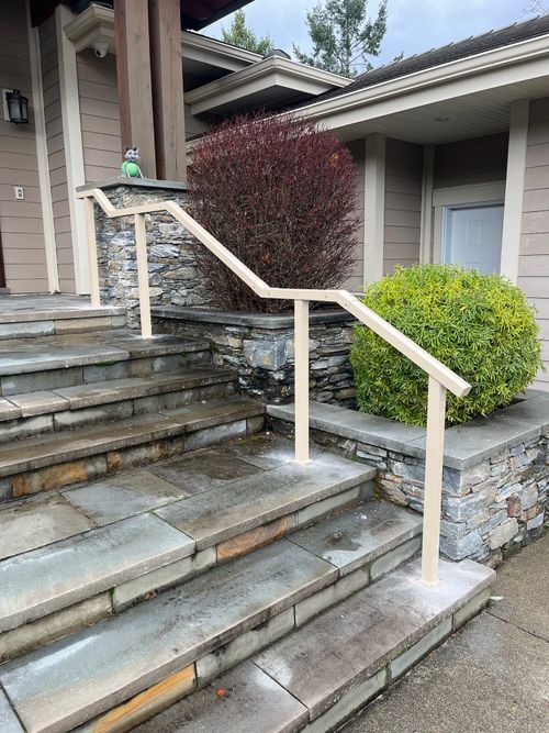 Exterior Walkway Railing