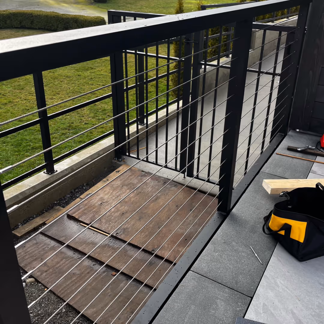 Cable railing installation