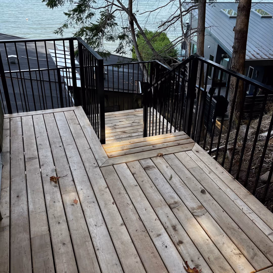 Picket railing Parksville