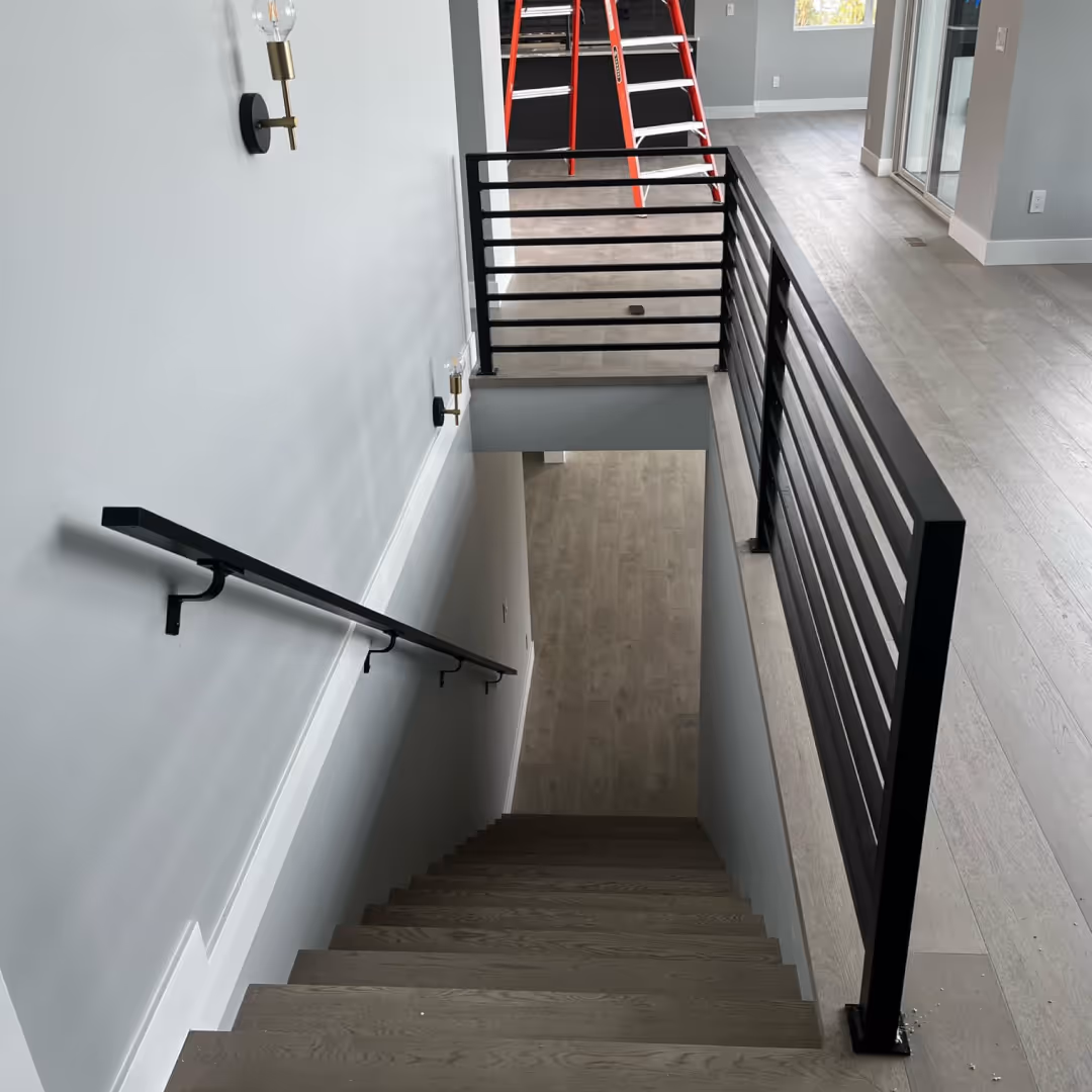 Horizontal bar railing Parksville
