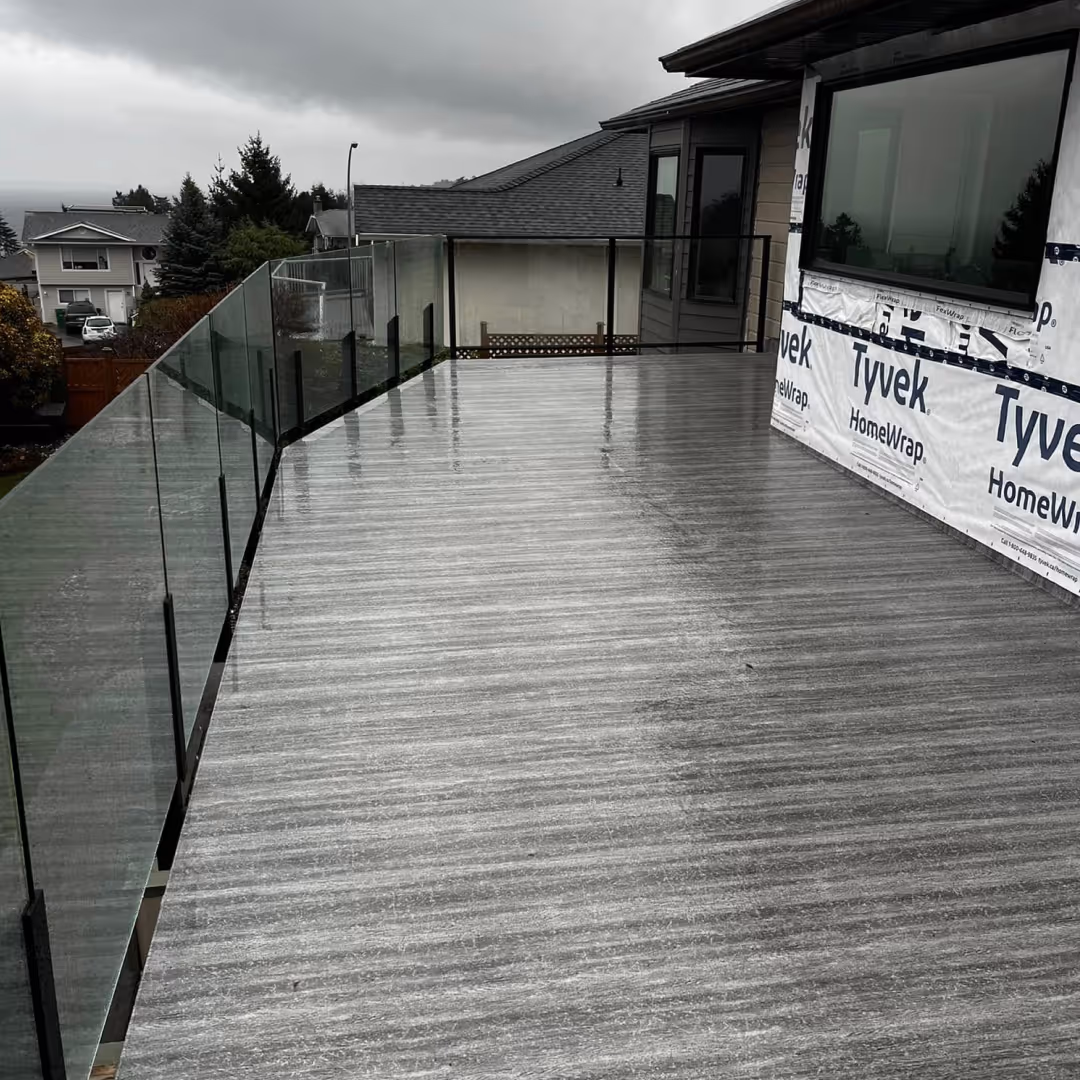 Vinyl Decking Duncan