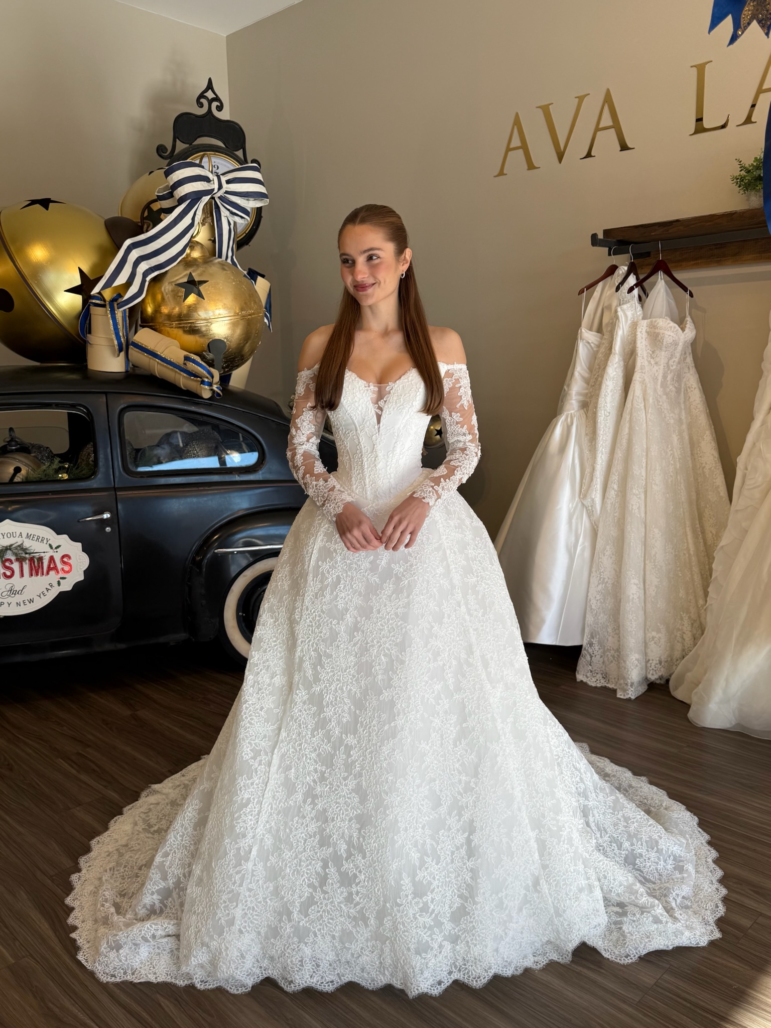 Romantic sweetheart neckline ball gown wedding dress with dramatic bridal train