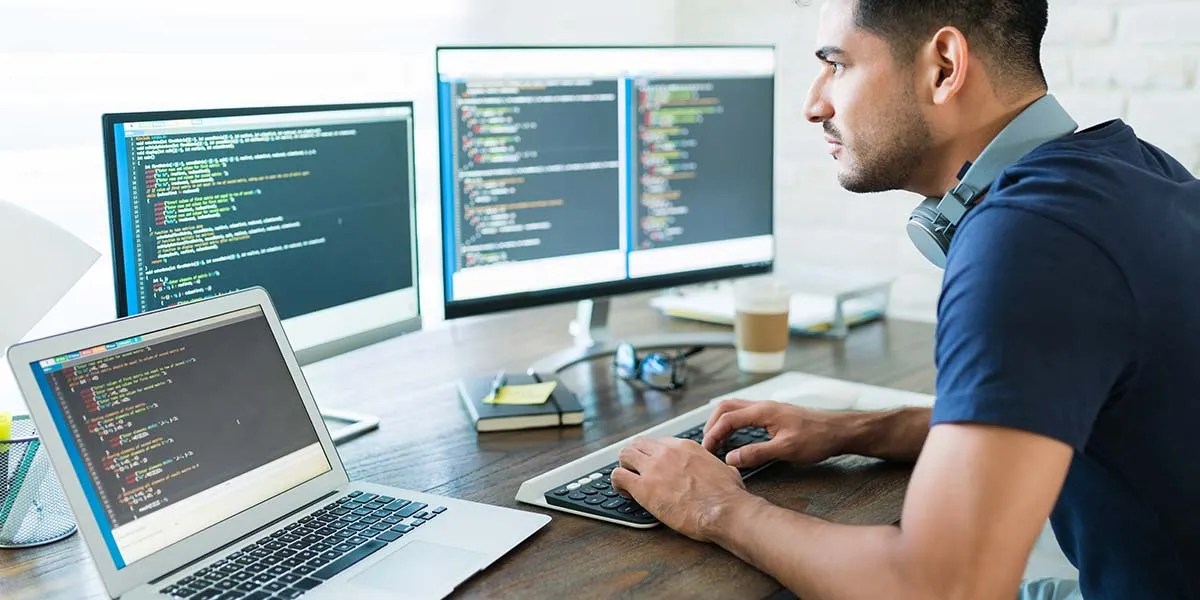 Corporate PyQGIS Training Program