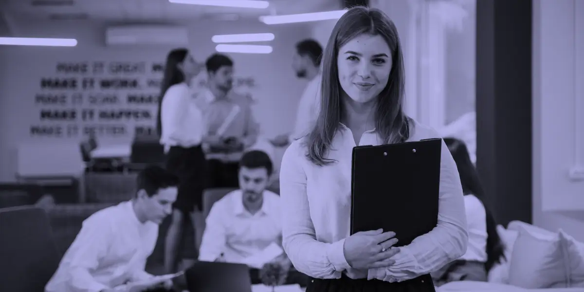 Key Roles and Responsibilities of an Employee Development Specialist Key Roles and Responsibilities of an Employee Development Specialist